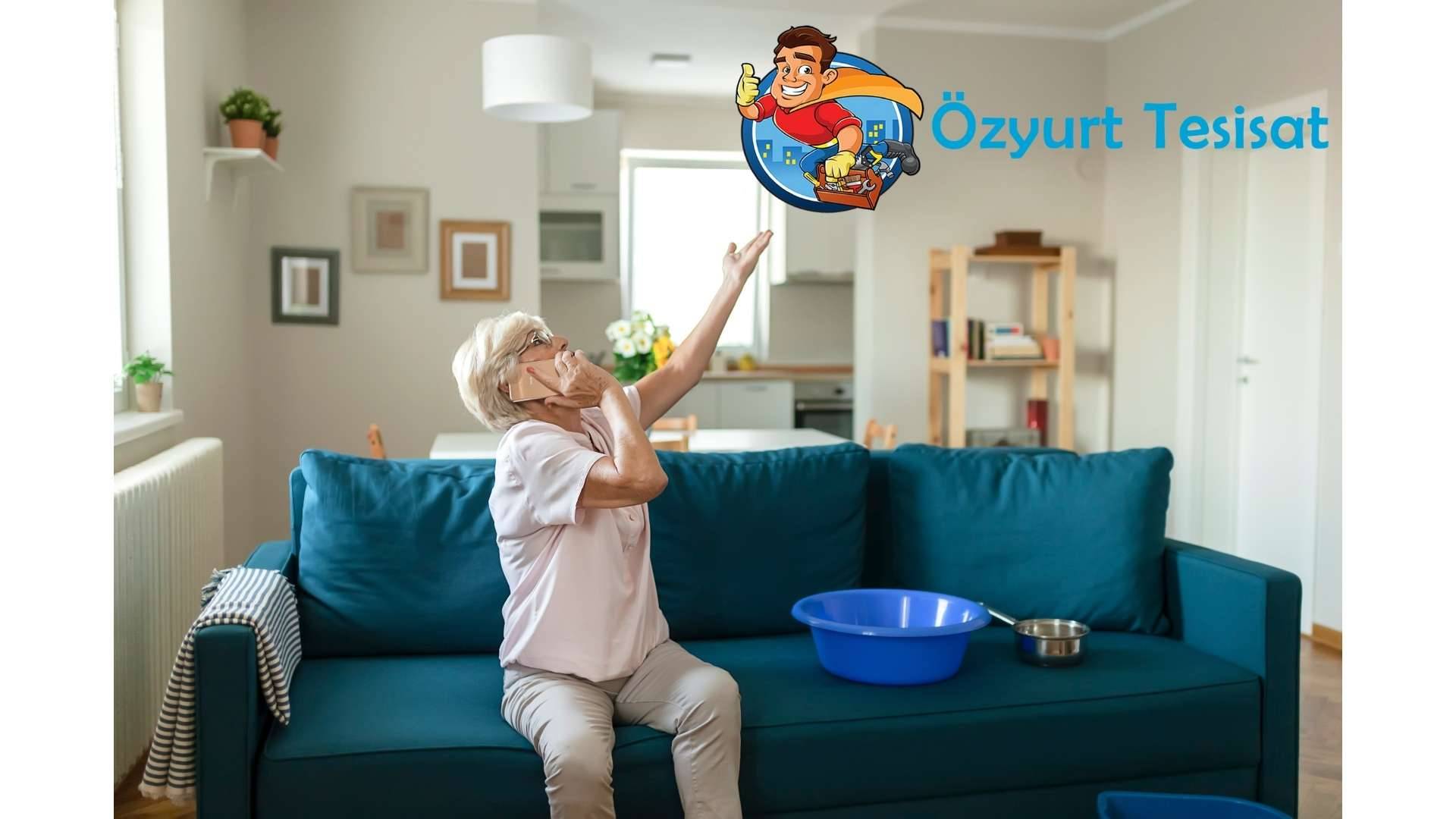 Üst kattan su akıyor